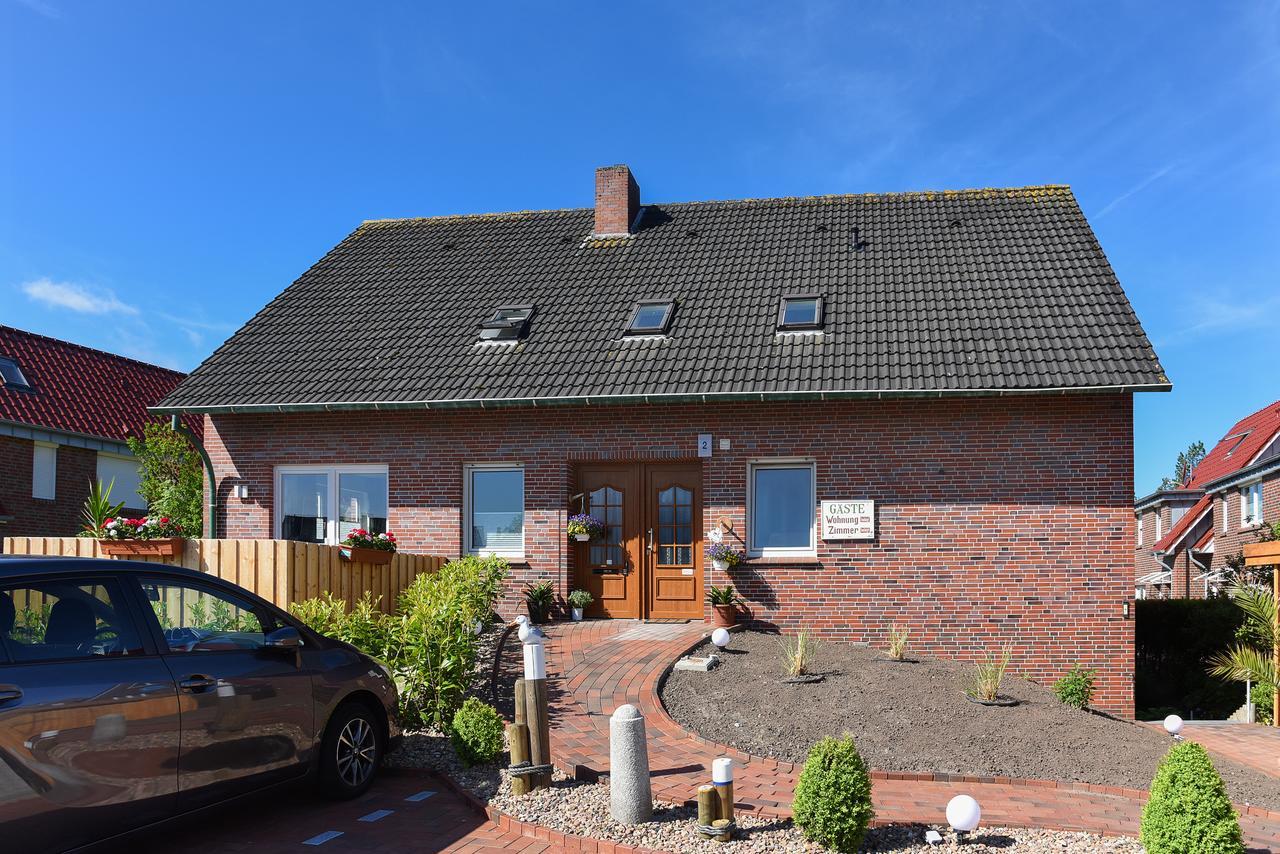 Apartamento Haus Zur Moewe Mit Fruehstuecksoption Bensersiel Exterior foto